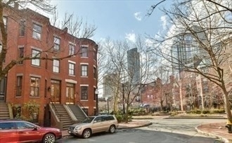 36 Holyoke St, Unit 1 in Boston, MA - Building Photo - Building Photo