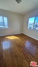 626 E Fairview Blvd in Inglewood, CA - Building Photo - Building Photo