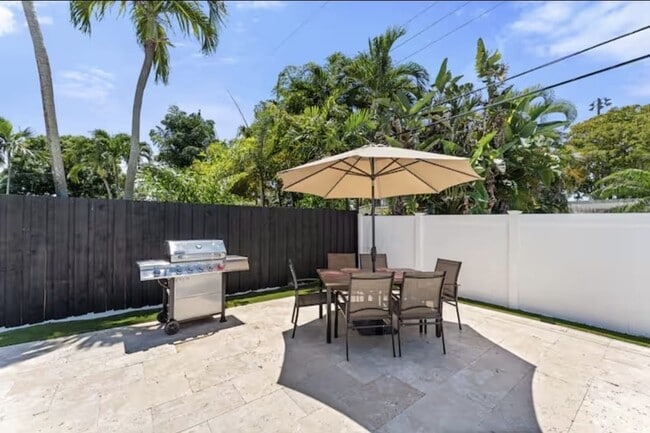 1713 NE 7th Ter in Fort Lauderdale, FL - Building Photo - Building Photo