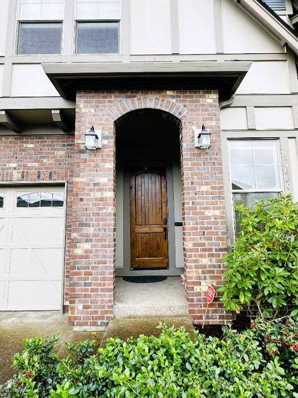 14660 NW Delia St in Portland, OR - Building Photo - Building Photo