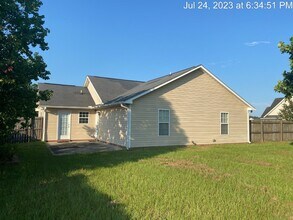 413 Rushmore Ct in Raeford, NC - Building Photo - Building Photo