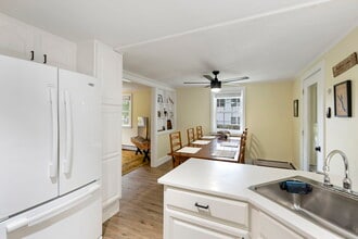 189 N High St in Bridgton, ME - Building Photo - Building Photo