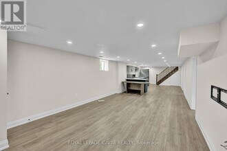 1690 Durham Regional Hwy 2 in Courtice, ON - Building Photo - Building Photo