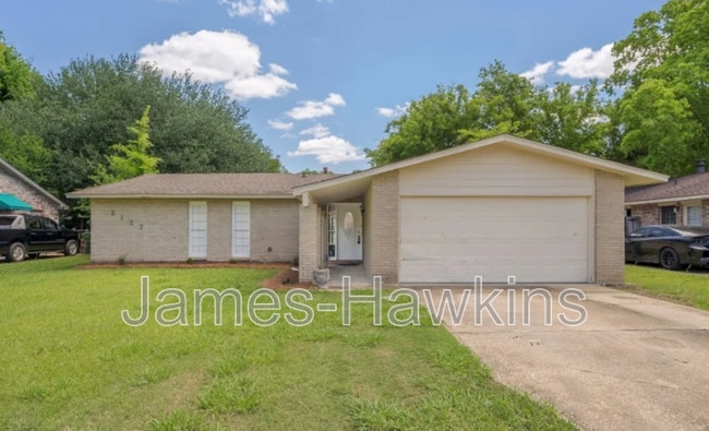 property at 2137 Edinburgh Dr
