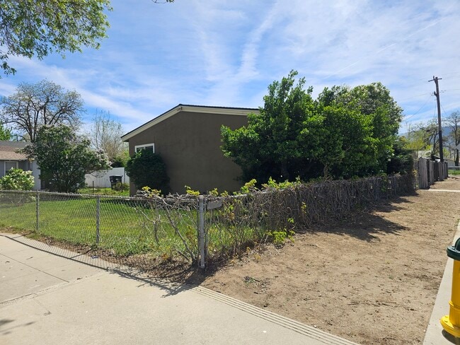 property at 228 W E St