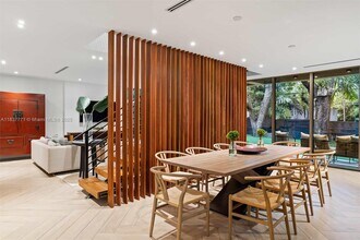 2780 SW 22nd Ave in Miami, FL - Building Photo - Building Photo