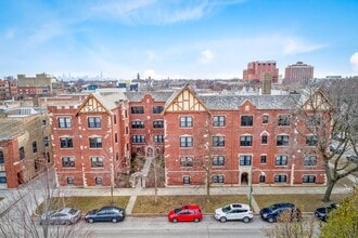 1819 W Leland Ave, Unit 3 in Chicago, IL - Building Photo - Building Photo