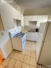 2 Sacramento St, Unit 3 in Cambridge, MA - Foto de edificio - Building Photo