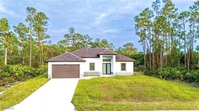 729 Giorgio Ave in Lehigh Acres, FL - Building Photo - Building Photo