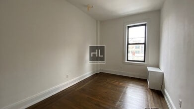 STEINWAY STREET in Queens, NY - Building Photo - Building Photo