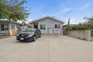 17406 Horst Ave in Artesia, CA - Building Photo