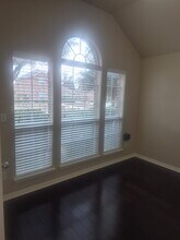 709 Shady Meadow Ln in Glenn Heights, TX - Building Photo - Building Photo