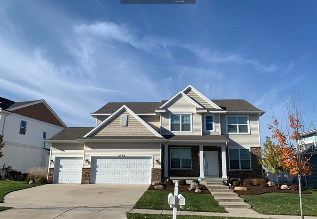 property at 2738 Kittansett Dr