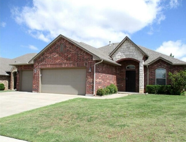 8217 NW 158th St in Edmond, OK - Building Photo - Building Photo