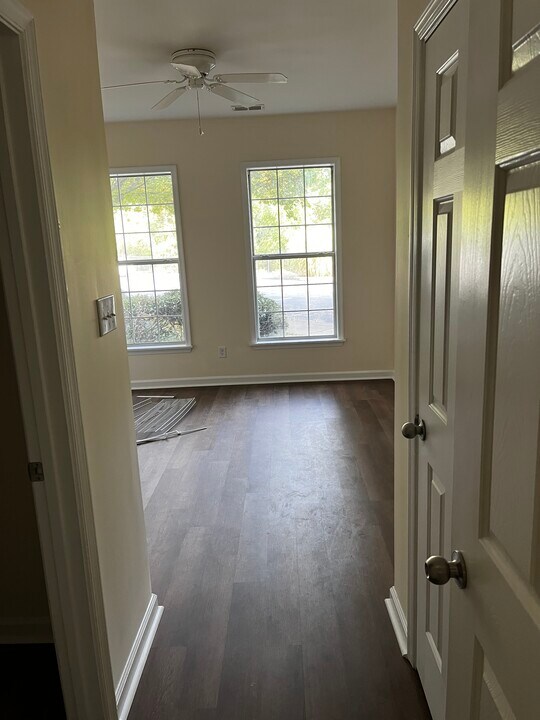 290 Riverbend Dr, Unit 1 B in Charlottesville, VA - Foto de edificio