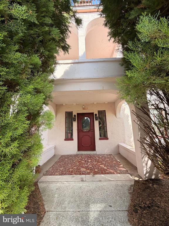 property at 2801 N 2nd St