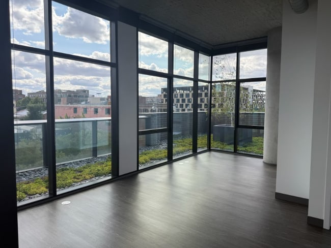 180 N Elizabeth St in Chicago, IL - Foto de edificio - Building Photo