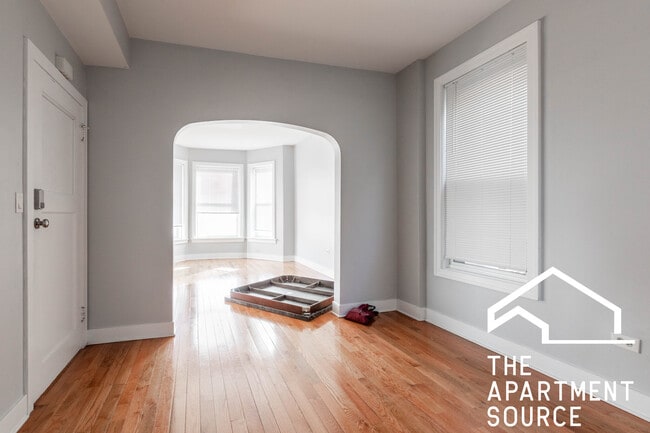 4736 W Armitage Ave, Unit 1