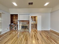 4521 Altamesa Blvd in Fort Worth, TX - Building Photo - Building Photo