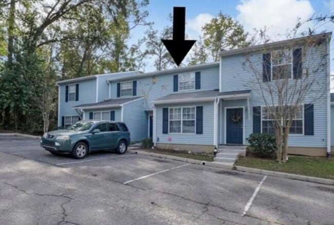 property at 2188 Timberwood Cir N