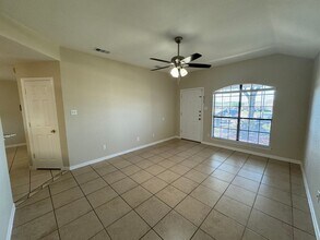 3500 Dustin Ct in Killeen, TX - Building Photo - Building Photo