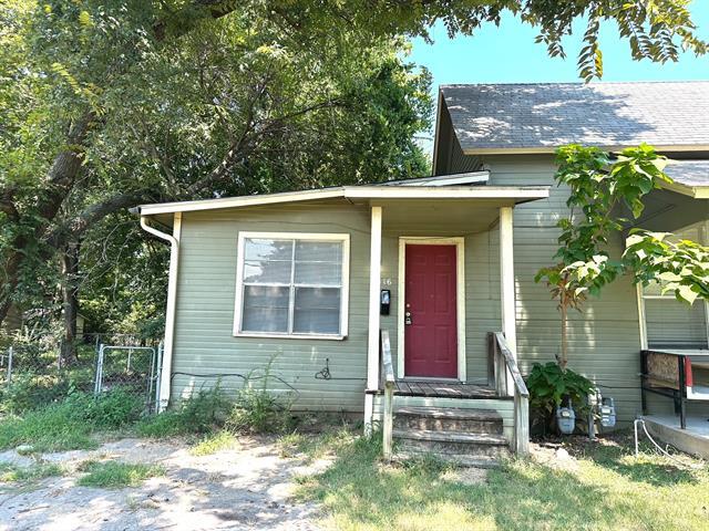 property at 2416 Graham St