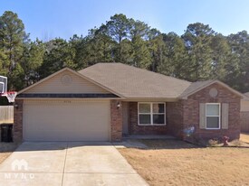 9136 Pleasant Valley Dr in Alexander, AR - Building Photo