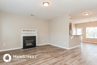 907 Red Oak Tree Dr in Fuquay Varina, NC - Building Photo - Building Photo