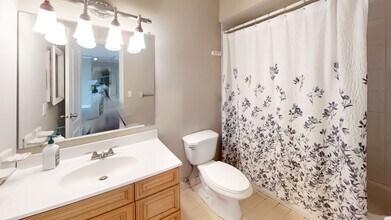 160 Overlook Ave, Unit 23B in Hackensack, NJ - Building Photo - Building Photo