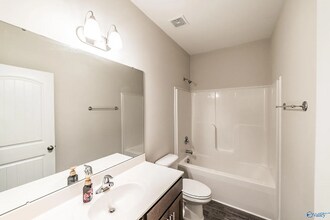 147 Fernhill Dr NW in Madison, AL - Building Photo - Building Photo