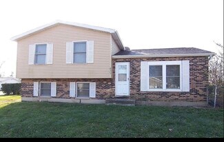625 Morningside Dr in Round Lake Beach, IL - Building Photo