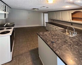 54 Barstow Dr in Wethersfield, CT - Building Photo - Building Photo
