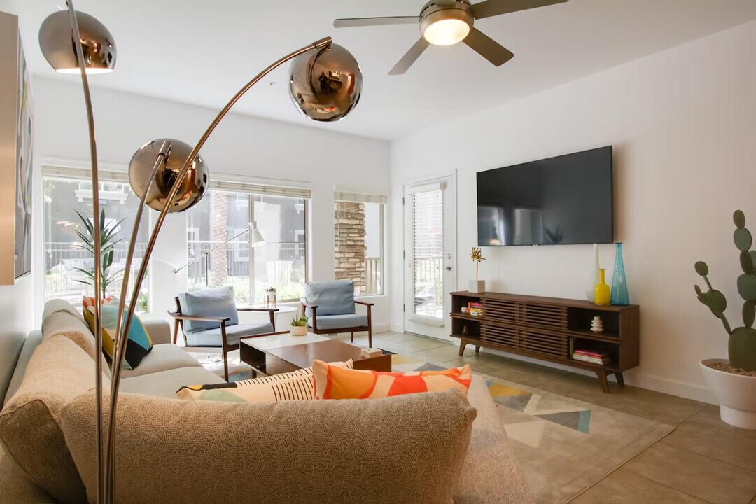 5450 E Deer Valley Dr, Unit ID1386097P in Phoenix, AZ - Foto de edificio