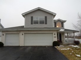 2109 Olde Mill Rd in Plainfield, IL - Building Photo