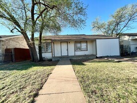 2803 2nd St in Lubbock, TX - Building Photo