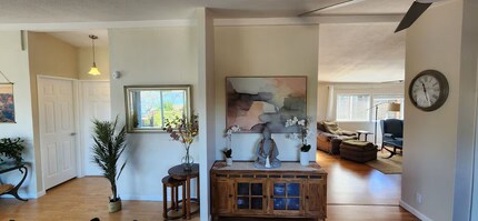 2844 Marina View Dr in Kelseyville, CA - Foto de edificio - Building Photo