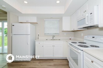 850 Silver Springs Terrace NW in Port Charlotte, FL - Building Photo - Building Photo