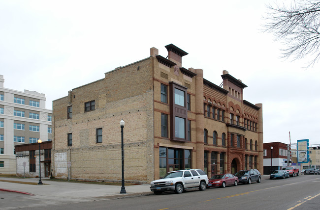 Opera House Lofts in Grand Forks, ND - Building Photo - Building Photo