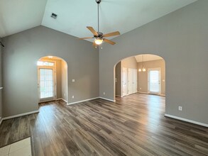 5405 Magnolia Trail in Trussville, AL - Building Photo - Building Photo