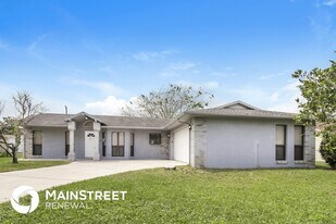 1728 Victory Palm Dr in Edgewater, FL - Building Photo