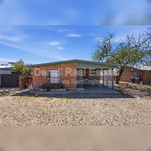 property at 3226 E Bermuda St