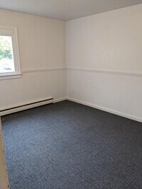 2425 Snyder Ave photo'