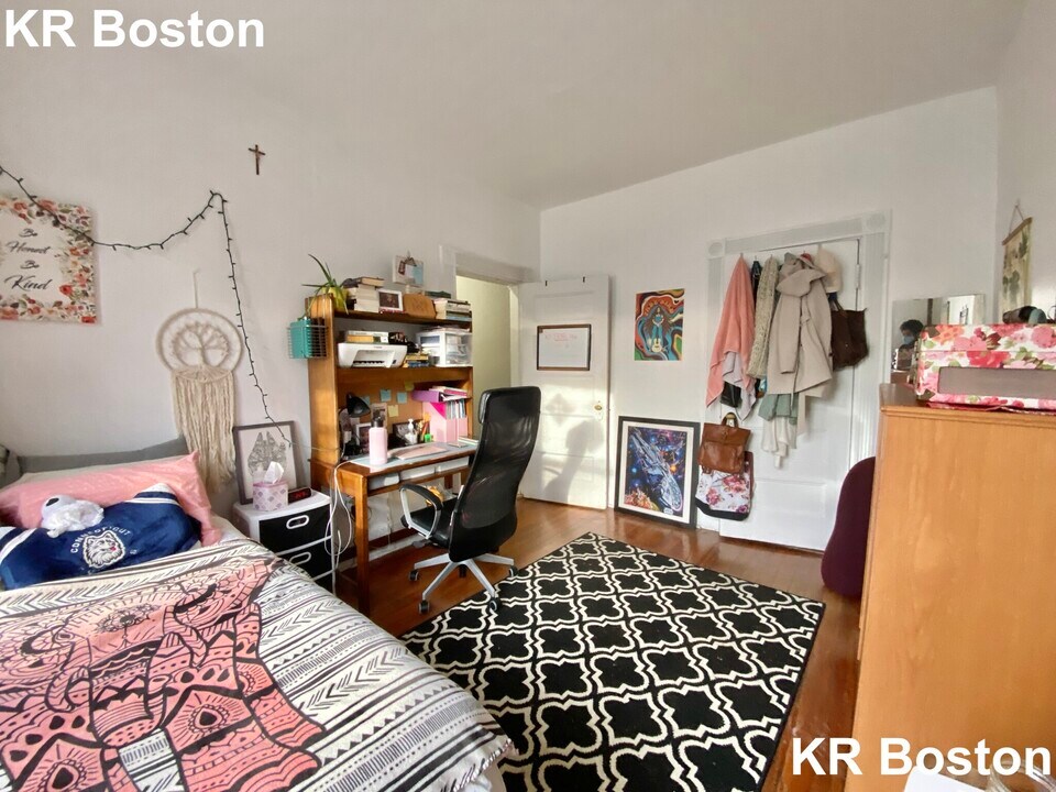 239 Harvard Ave in Boston, MA - Building Photo