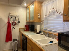 232 St Augustine Ave in Venice, FL - Building Photo - Building Photo