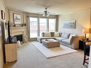 2225 Laurel Forest Dr in Fort Worth, TX - Building Photo - Building Photo