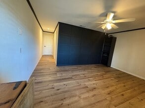 14440 Harvey Ln in Riverside, CA - Foto de edificio - Building Photo