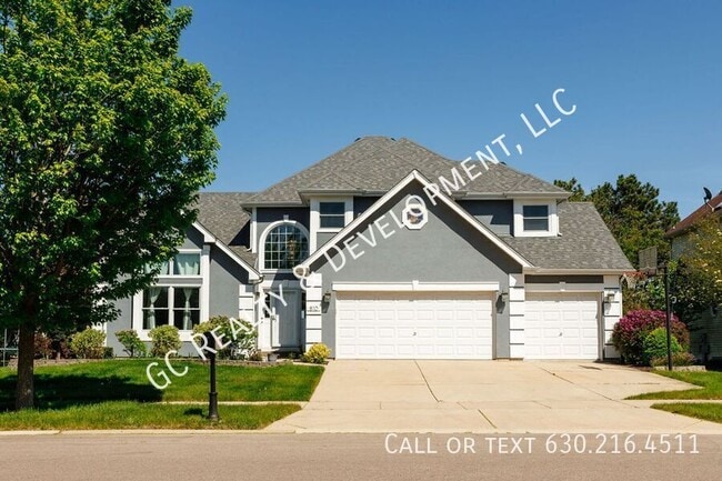 property at 810 Clarendon Ln