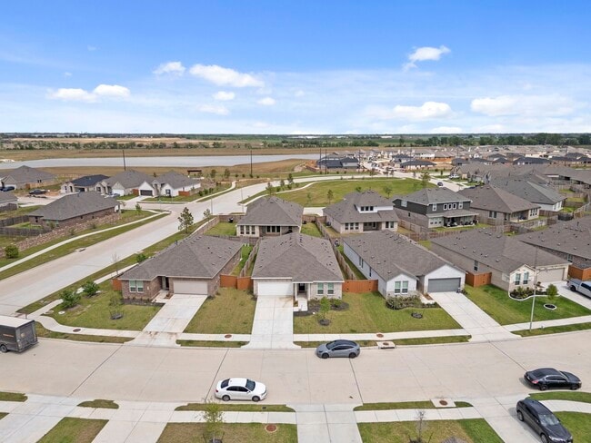 property at 807 Heaven Dr