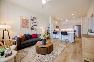 The Janis in Austin, TX - Foto de edificio - Building Photo