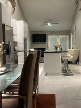 2630 Nut Tree Rd in Vacaville, CA - Building Photo - Building Photo